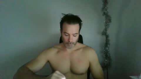 jam3s5959 online show from January 13, 11:08 am