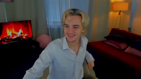 JameMiller online show from February 17, 7:07 am