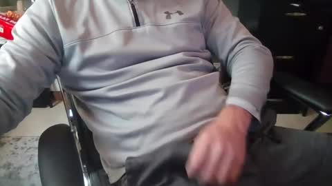 james484444 online show from December 2, 1:52 pm