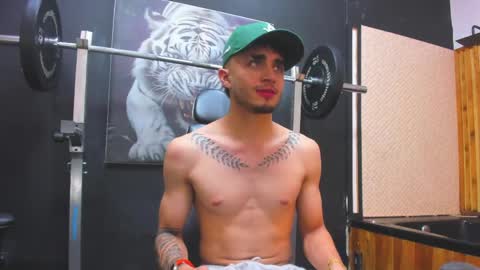 james_06_ online show from May 27, 3:36 am