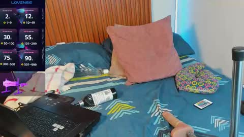 Snapshot of james_lincoln chatting on September 25, 8:38 pm james_lincoln online show from September 25, 8:38 pm
