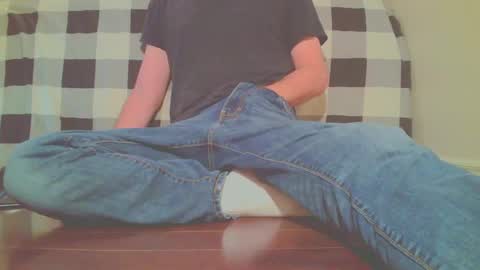 Snapshot of jamesknight57 chatting on October 27, 1:49 am James online show from October 27, 1:49 am