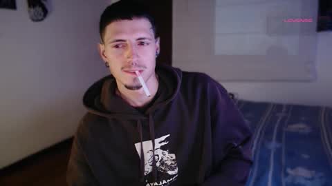 jamesss____ online show from November 19, 11:36 pm