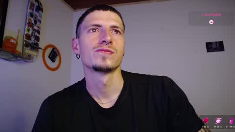 jamesss____ online show from October 26, 12:11 am