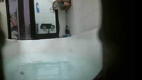 Snapshot of jamwarnerone chatting on October 20, 2:16 am Bootyshows online show from October 20, 2:16 am