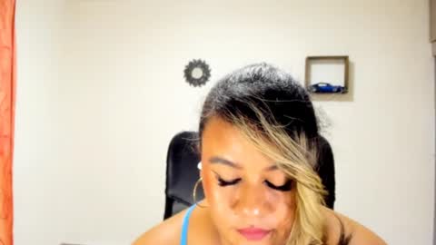 jan_milkhot online show from June 28, 3:02 am