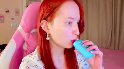 Mary Jane online show from April 3, 5:20 pm