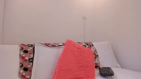 Jane  M online show from December 1, 7:38 pm