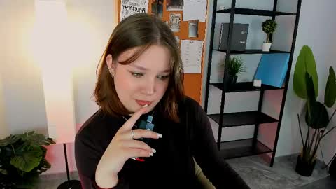 Jane online show from April 21, 3:19 pm