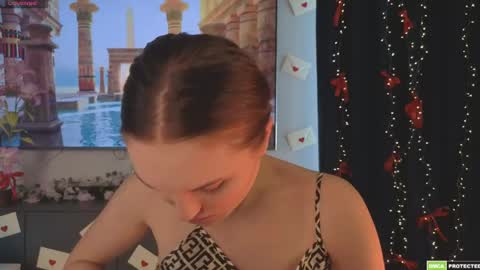 Hi Im Alice and here youll find something online show from April 21, 9:16 am