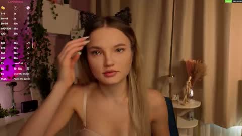 Hi Im Alice and here youll find something online show from December 15, 6:09 am