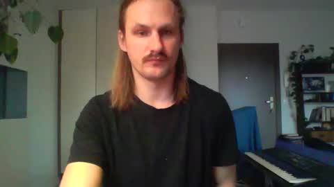 jankujan online show from December 28, 11:41 am