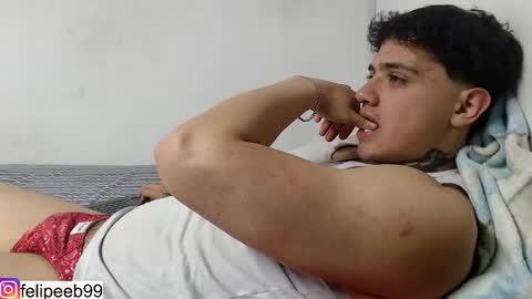 Snapshot of jareth_brunet chatting on September 15, 6:15 am Jareth online show from September 15, 6:15 am