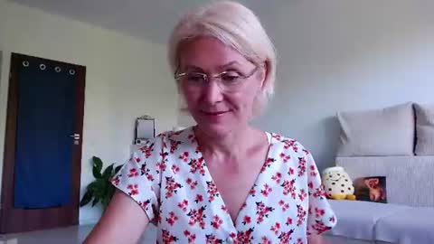 Jasmin room for people 40 online show from July 28, 6:11 am
