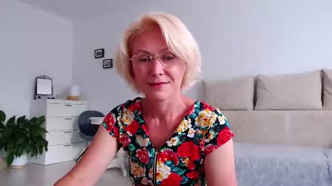 Jasmin room for people 40 online show from July 21, 1:13 pm