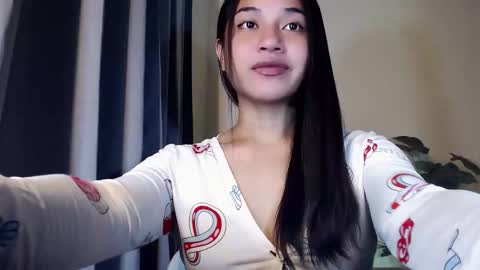 JASMINE online show from April 17, 12:07 pm