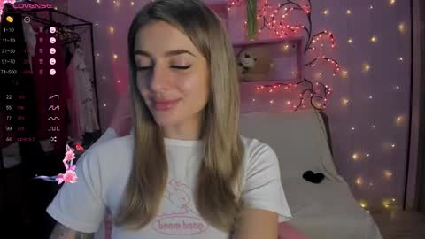 jasmine_ur_princess online show from February 15, 7:51 am