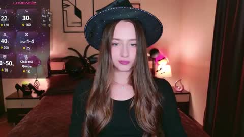 Jasmine online show from October 29, 10:17 am