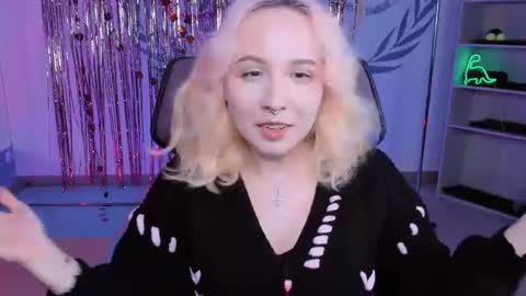 Jasmine online show from February 28, 8:20 am