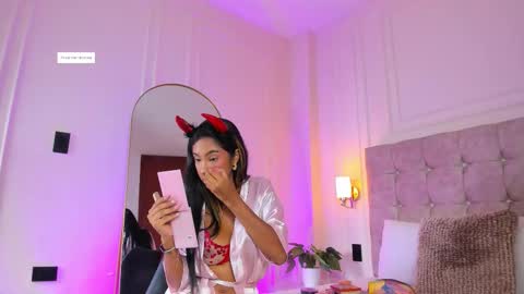 jasmine online show from March 17, 4:01 pm