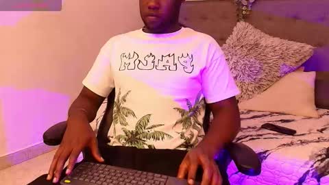 Snapshot of jaun_manuel08 chatting on September 19, 3:49 pm Juan  online show from September 19, 3:49 pm