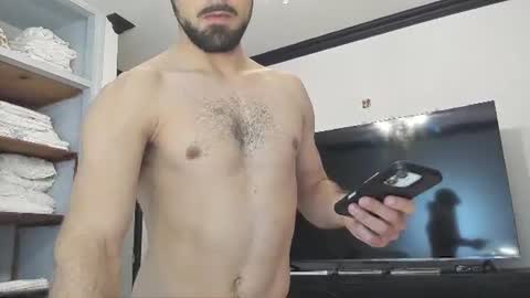 Javier  online show from July 31, 4:30 pm