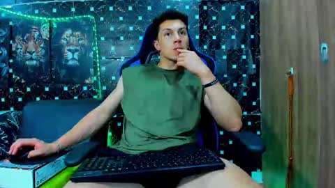 Javier online show from September 13, 12:13 am