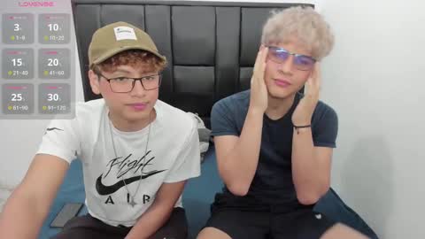 javieryalejandro online show from September 12, 8:00 pm