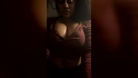 javinarose online show from April 27, 7:06 am