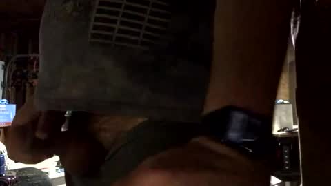 Snapshot of jawssharkparty chatting on September 14, 2:25 am Jaws  online show from September 14, 2:25 am