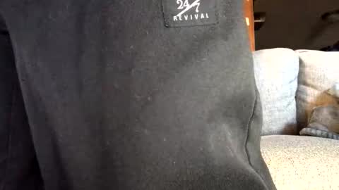 Jaws  online show from March 8, 9:52 pm