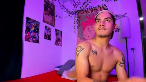Jax and Jinx online show from May 29, 2:31 am