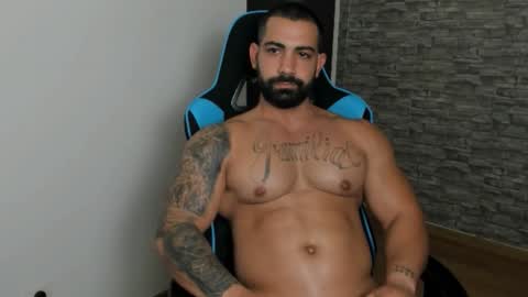 JaxonHunk online show from November 6, 9:51 pm