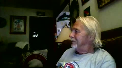 jay-jay1475 online show from April 18, 7:58 pm