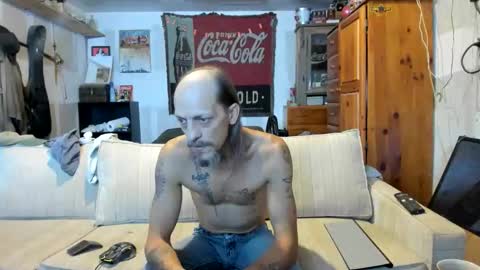 Snapshot of jay_short7863 chatting on October 15, 4:30 pm O F jay short786 online show from October 15, 4:30 pm