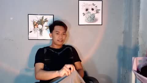 jay_xxx24 online show from April 28, 6:50 am