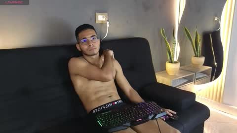 Jay online show from November 21, 11:30 am