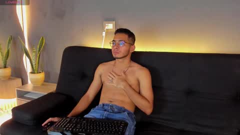 Jay online show from November 24, 11:42 am