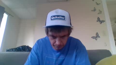 make me play online show from December 6, 2:33 pm