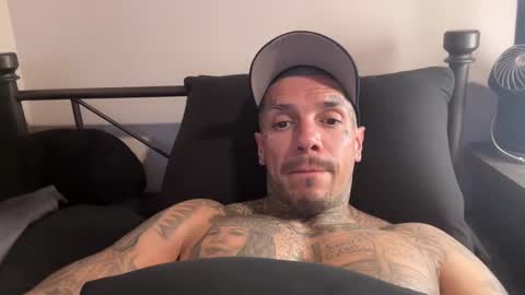 jayjaythebutcher23 online show from November 11, 1:41 am