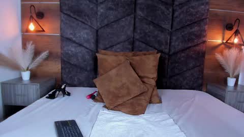 JaylaScott  online show from March 8, 5:33 pm