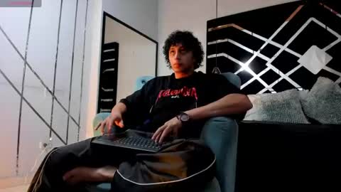 Jay Taylor online show from July 3, 11:37 am
