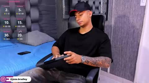 jaze_bradley online show from October 2, 5:23 pm