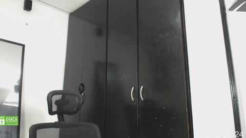 Lin online show from December 19, 2:23 am