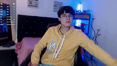 jeam_hot online show from December 4, 10:42 pm