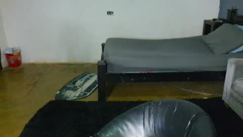 jean_burns online show from April 28, 4:33 pm