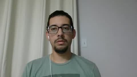 Snapshot of jean_hard_ chatting on October 21, 4:50 am jean_hard_ online show from October 21, 4:50 am