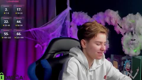 jean_wilsons online show from October 27, 12:05 pm