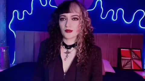 Jean online show from June 5, 7:41 pm