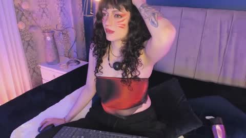 Jean online show from September 30, 8:19 pm